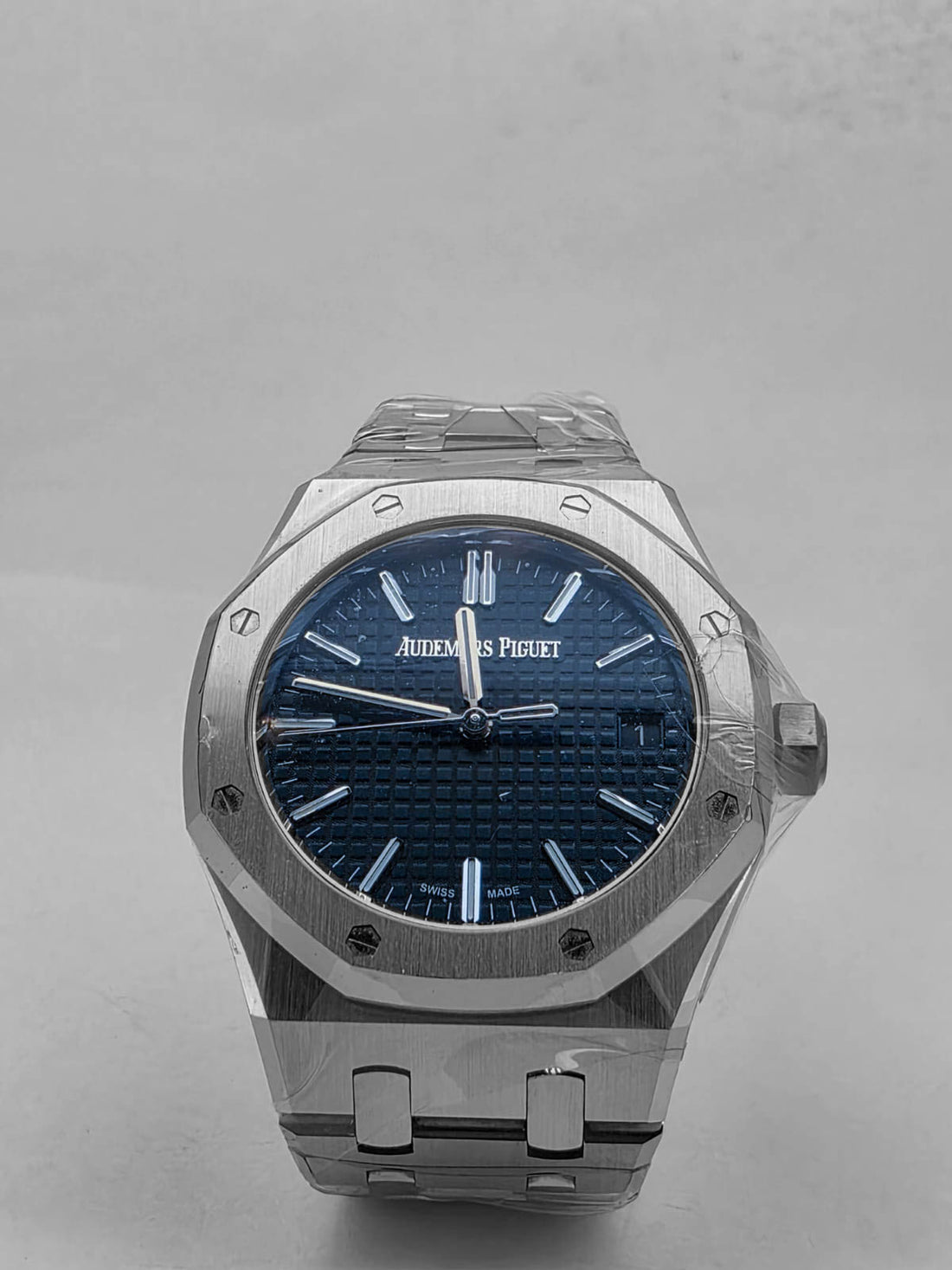 ROYAL OAK 37MM 15550 BLUE DIAL (2024)